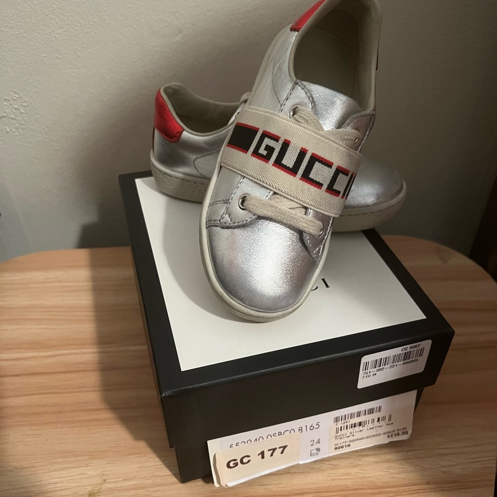 Gucci Sneakers